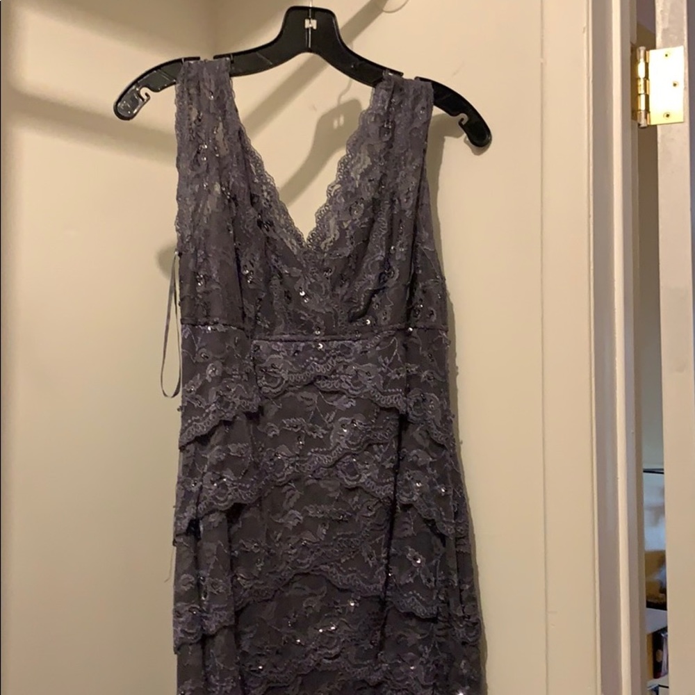 Marina size 4 grey dress